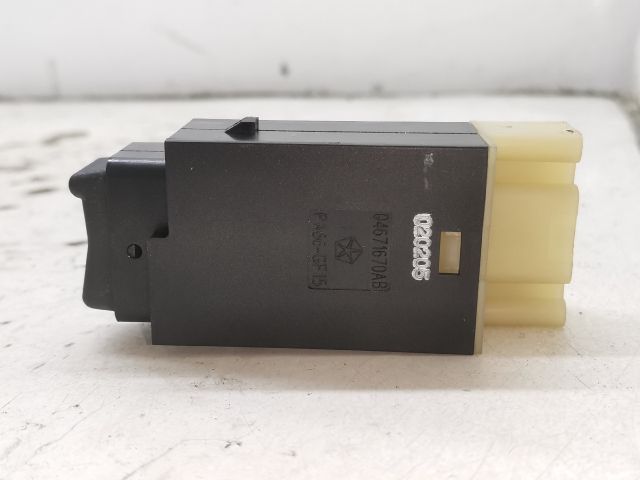 bontott CHRYSLER PT CRUISER Ablakfűtés Kapcsoló