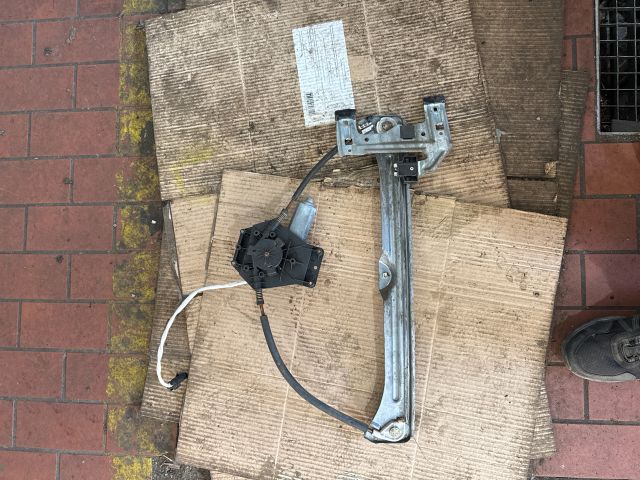 bontott CHRYSLER PT CRUISER Bal első Ablakemelő Szerkezet (Elektromos)