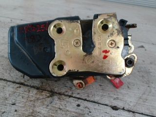 bontott CHRYSLER PT CRUISER Bal első Ajtózár