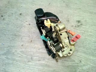 bontott CHRYSLER PT CRUISER Bal első Ajtózár