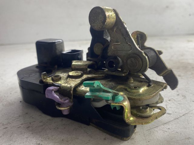 bontott CHRYSLER PT CRUISER Bal első Ajtózár