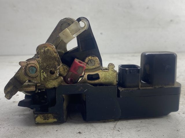 bontott CHRYSLER PT CRUISER Bal első Ajtózár