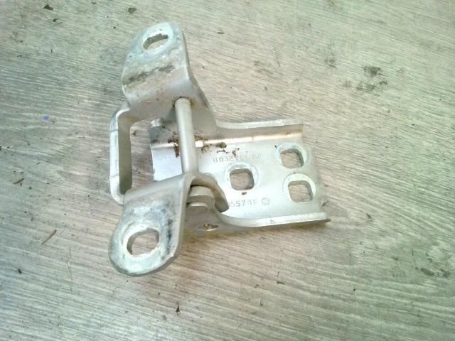 bontott CHRYSLER PT CRUISER Bal első Felső Zsanér