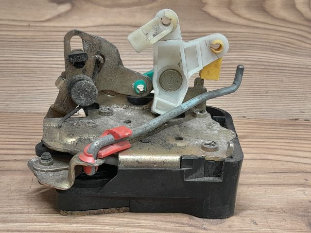 bontott CHRYSLER PT CRUISER Bal hátsó Ajtózár