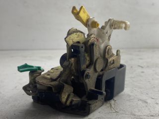 bontott CHRYSLER PT CRUISER Bal hátsó Ajtózár