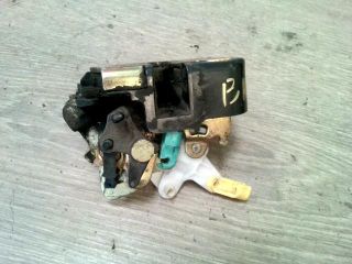 bontott CHRYSLER PT CRUISER Bal hátsó Ajtózár