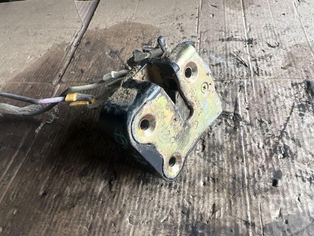 bontott CHRYSLER PT CRUISER Bal hátsó Ajtózár