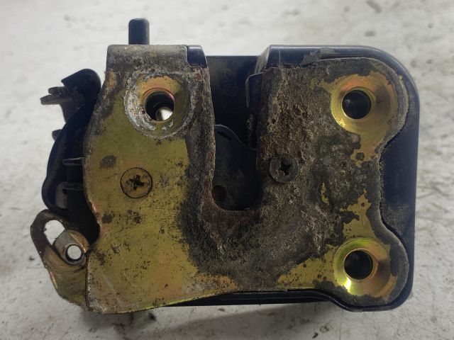 bontott CHRYSLER PT CRUISER Bal hátsó Ajtózár