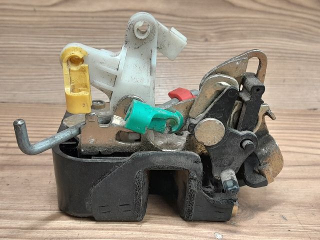 bontott CHRYSLER PT CRUISER Bal hátsó Ajtózár