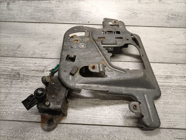 bontott CHRYSLER PT CRUISER Csomagtérajtó Zárszerkezet