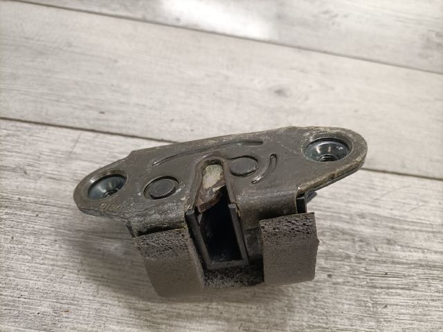 bontott CHRYSLER PT CRUISER Csomagtérajtó Zárszerkezet