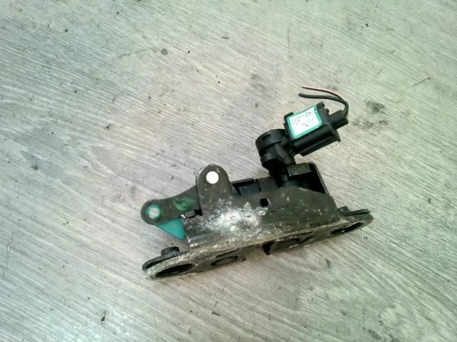 bontott CHRYSLER PT CRUISER Csomagtérajtó Zárszerkezet