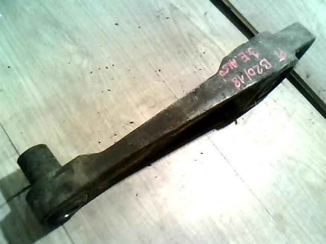 bontott CHRYSLER PT CRUISER Motor Tartó Bak (Fém)