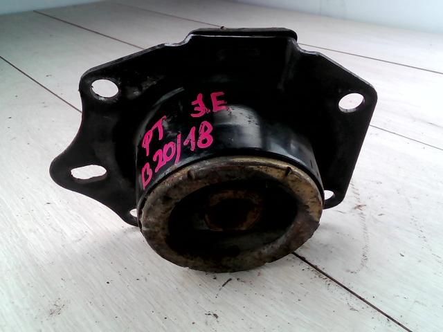 bontott CHRYSLER PT CRUISER Motor Tartó Bak (Fém)