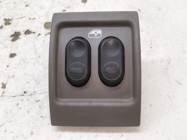 bontott CHRYSLER PT CRUISER Hátsó középső Ablakemelő Kapcsoló