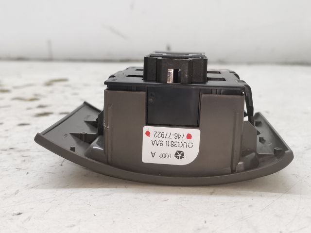 bontott CHRYSLER PT CRUISER Hátsó középső Ablakemelő Kapcsoló