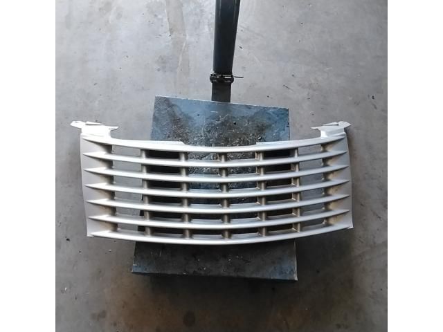 bontott CHRYSLER PT CRUISER Hűtőrács