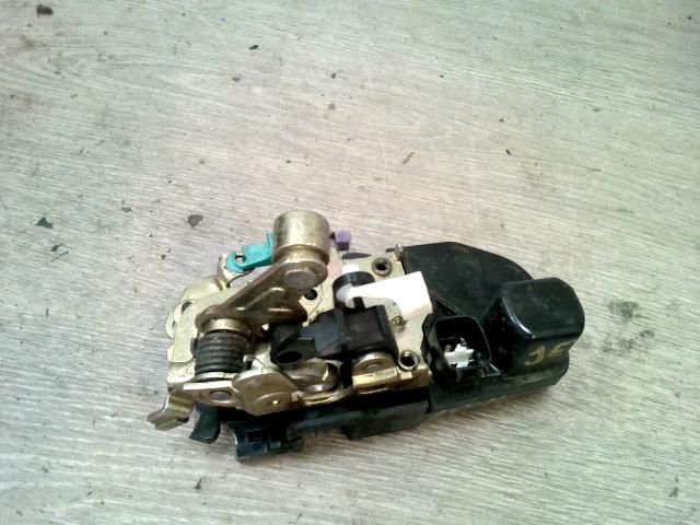 bontott CHRYSLER PT CRUISER Jobb első Ajtózár