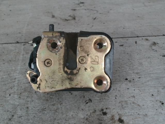 bontott CHRYSLER PT CRUISER Jobb első Ajtózár