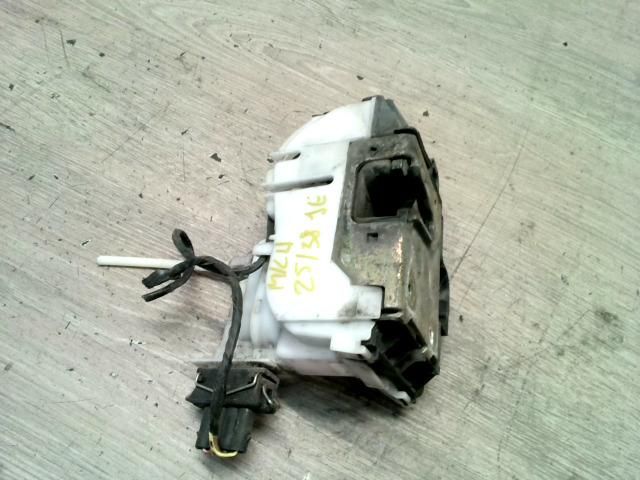 bontott CHRYSLER PT CRUISER Jobb első Ajtózár