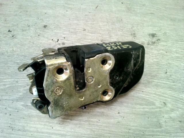 bontott CHRYSLER PT CRUISER Jobb első Ajtózár