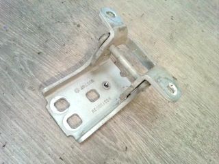 bontott CHRYSLER PT CRUISER Jobb első Alsó Zsanér