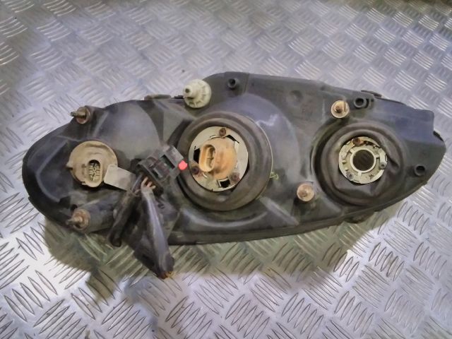 bontott CHRYSLER PT CRUISER Jobb Fényszóró