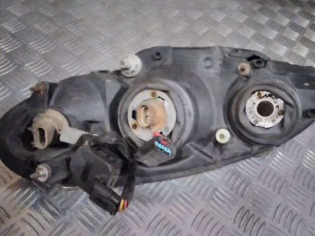 bontott CHRYSLER PT CRUISER Jobb Fényszóró