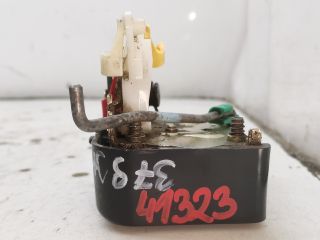 bontott CHRYSLER PT CRUISER Jobb hátsó Ajtózár