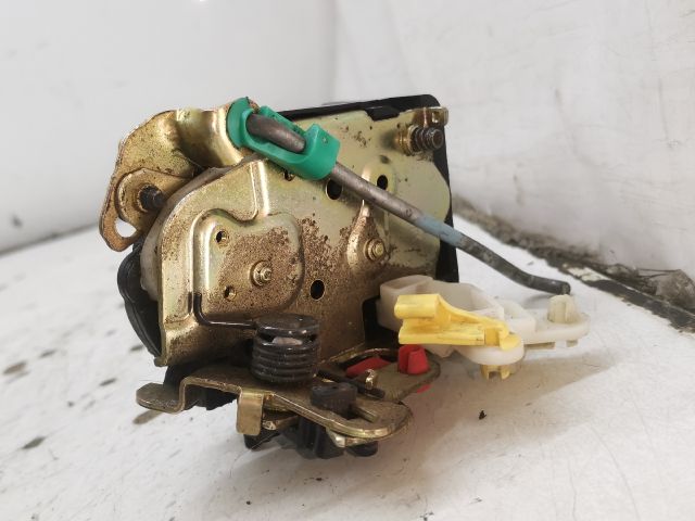 bontott CHRYSLER PT CRUISER Jobb hátsó Ajtózár