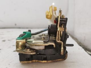 bontott CHRYSLER PT CRUISER Jobb hátsó Ajtózár