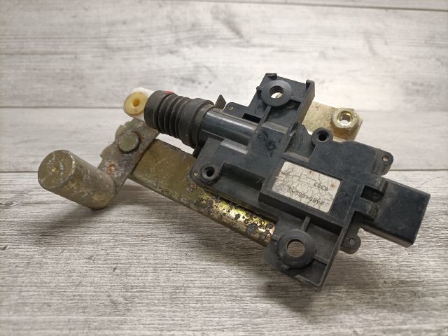 bontott CHRYSLER PT CRUISER Jobb hátsó Központizár Motor