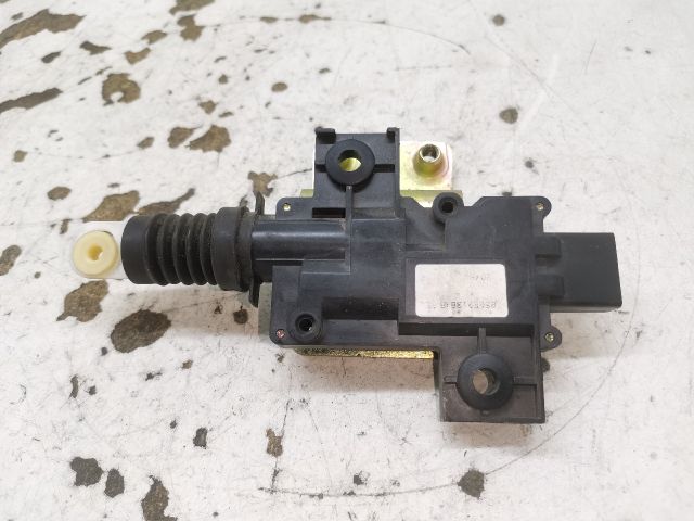 bontott CHRYSLER PT CRUISER Jobb hátsó Központizár Motor