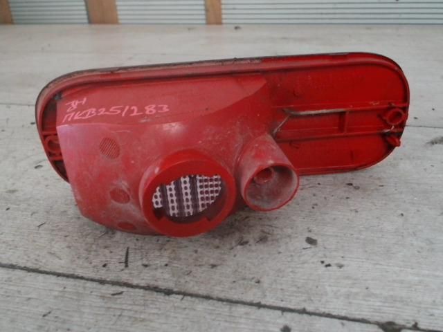 bontott CHRYSLER PT CRUISER Jobb Ködzárófény