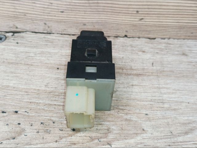 bontott CHRYSLER PT CRUISER Kapcsoló (Magában)