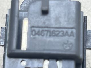 bontott CHRYSLER PT CRUISER Központizár Kapcsoló