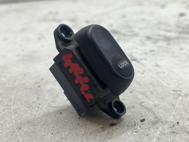 bontott CHRYSLER PT CRUISER Központizár Kapcsoló