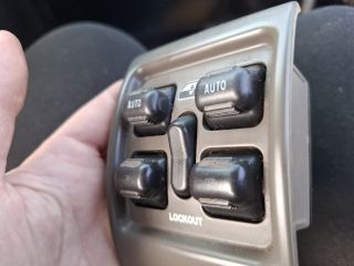 bontott CHRYSLER PT CRUISER Központizár Kapcsoló