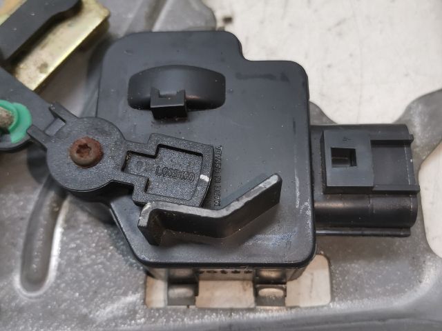 bontott CHRYSLER PT CRUISER Központizár Motor Csomagtérajtó