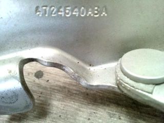 bontott CHRYSLER PT CRUISER Motorháztető Jobb Zsanér