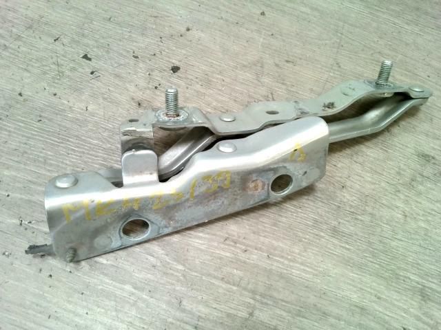 bontott CHRYSLER PT CRUISER Motorháztető Jobb Zsanér