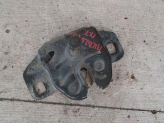 bontott CHRYSLER PT CRUISER Motorháztető Zárszerkezet