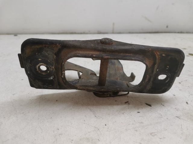 bontott CHRYSLER PT CRUISER Motorháztető Zárszerkezet