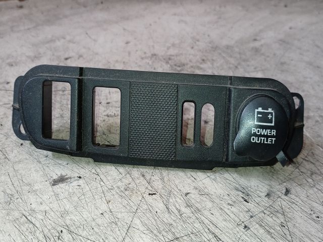 bontott CHRYSLER PT CRUISER Szivargyújtó Aljzat