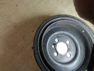 bontott CHRYSLER SEBRING Főtengely Szíjtárcsa