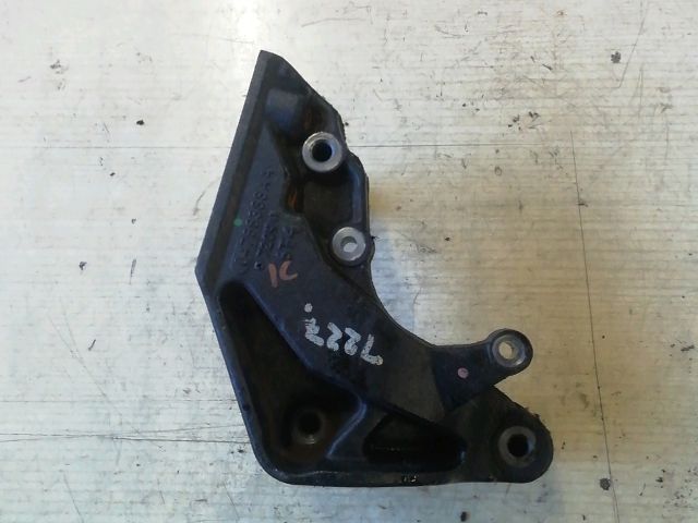 bontott CHRYSLER SEBRING Motor Tartó Bak Jobb