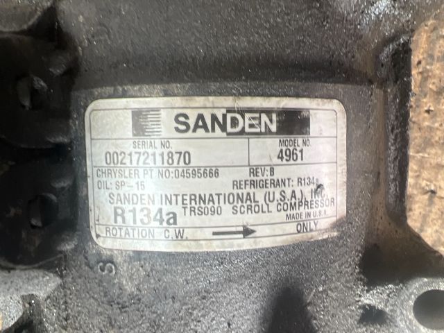 bontott CHRYSLER STRATUS Klímakompresszor