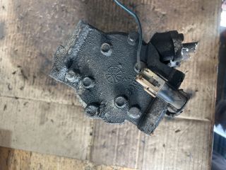 bontott CHRYSLER STRATUS Klímakompresszor