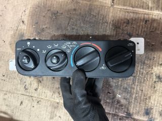 bontott CHRYSLER STRATUS Fűtéskapcsoló (manuális klímás)