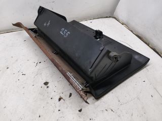 bontott CHRYSLER STRATUS Kesztyűtartó Ajtó